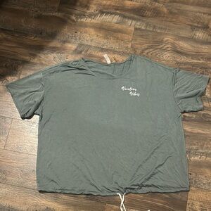 Cacique Women's Top in Dark Green